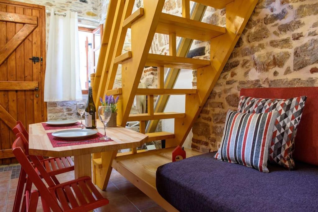 شقة Lavrio Stone House 5 Min From The Centre/Port المظهر الخارجي الصورة